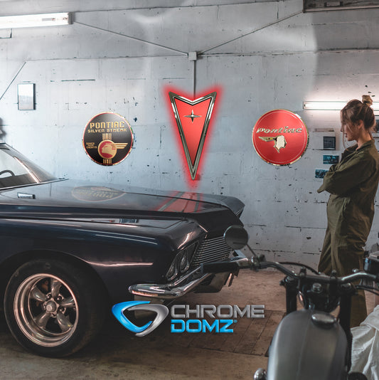 Pontiac Logo Metal Sign